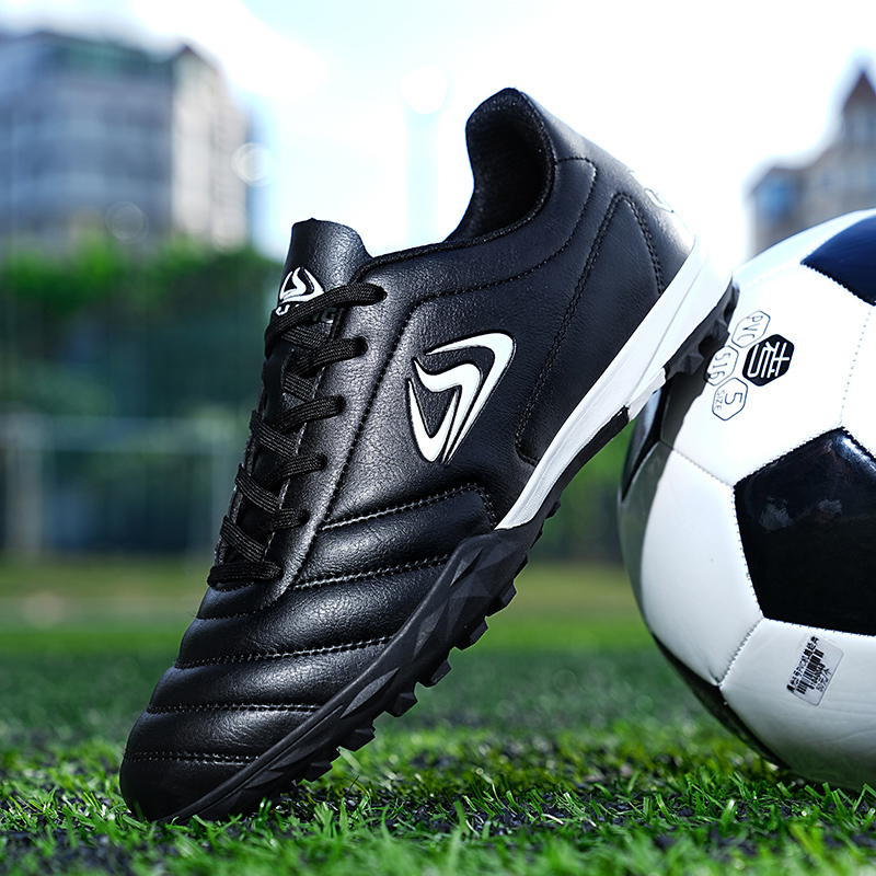 New Men Football Boots Outdoor - Outdoor Sport Court ulasan dan harga